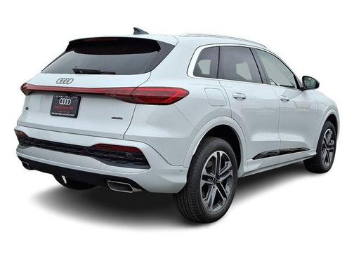 2025 Audi Q5 2.0T quattro Premium