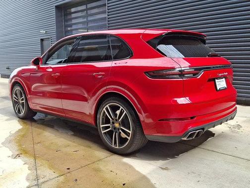 2023 Porsche Cayenne Turbo