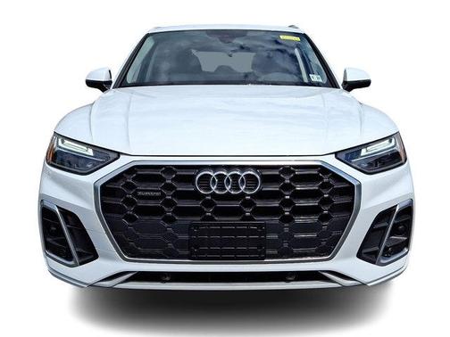 2022 Audi Q5 45 S line quattro Premium