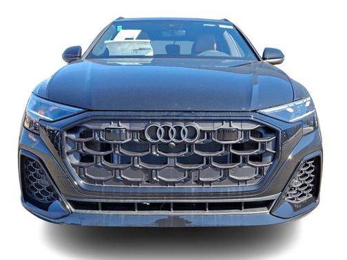 2025 Audi Q8 Premium Plus