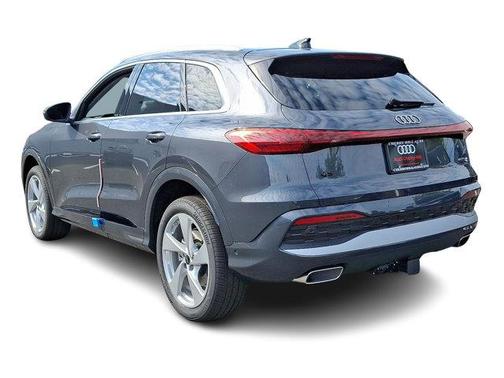 2025 Audi Q5 2.0T quattro Premium