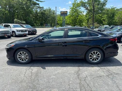 Phantom Black 2019 Hyundai SONATA SE