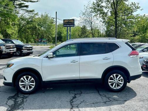 2015 Nissan Rogue SV