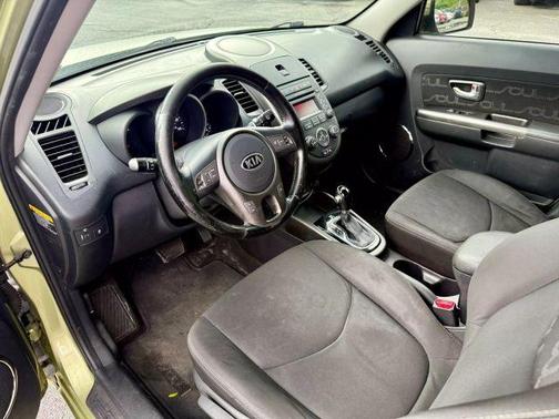 2013 Kia Soul +