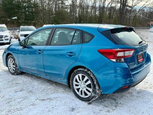 2019 Subaru Impreza 2.0i