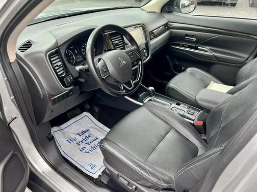 2018 Mitsubishi Outlander SEL
