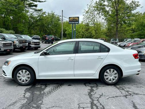 2015 Volkswagen Jetta 2.0L S