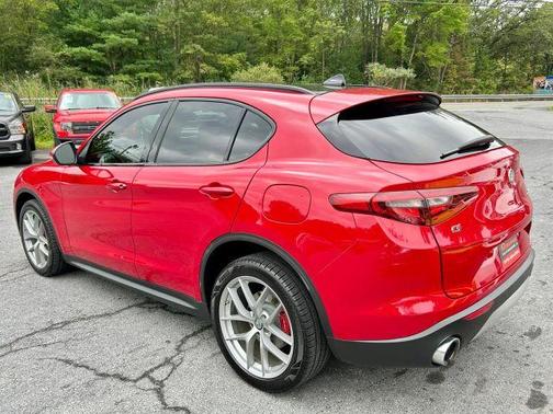 2018 Alfa Romeo Stelvio Ti