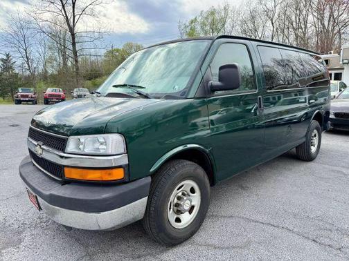 2009 Chevrolet Express 2500 LS