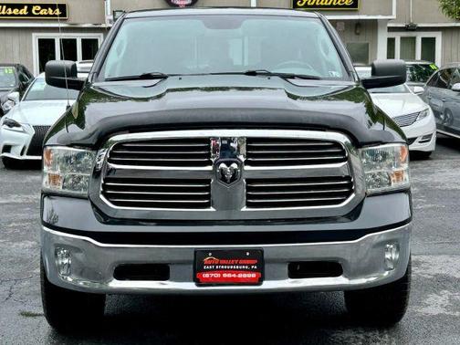 2016 RAM 1500 SLT