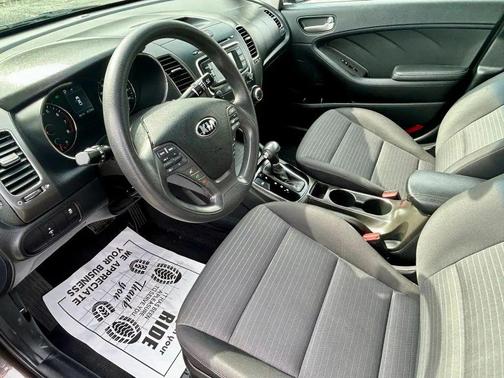 Titanium Bronze 2017 Kia Forte LX