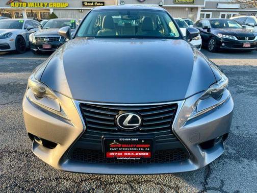 2016 Lexus IS 300 Base