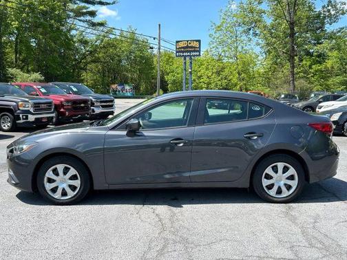 2015 Mazda Mazda3 i Sport