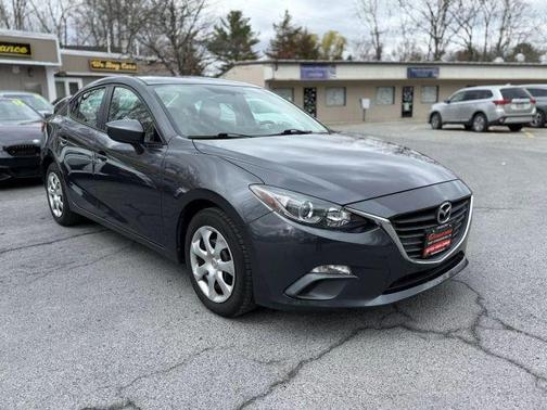 2015 Mazda Mazda3 i Sport