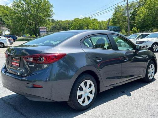 2015 Mazda Mazda3 i Sport