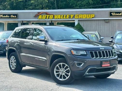 Granite Crystal Metallic Clearcoat 2015 Jeep Grand Cherokee Limited