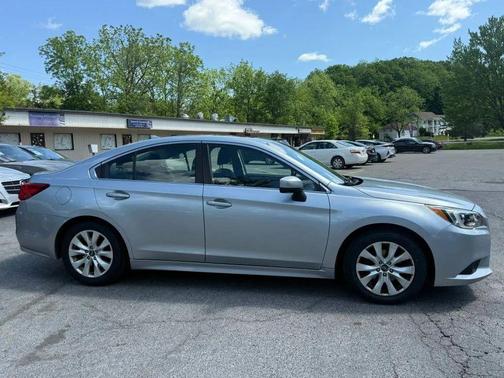 Ice Silver Metallic 2016 Subaru Legacy Premium