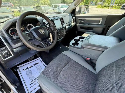 Bright Silver Metallic Clearcoat 2014 RAM 2500 SLT