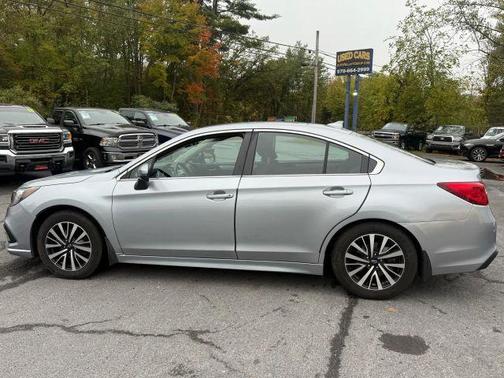 2018 Subaru Legacy 2.5i Premium