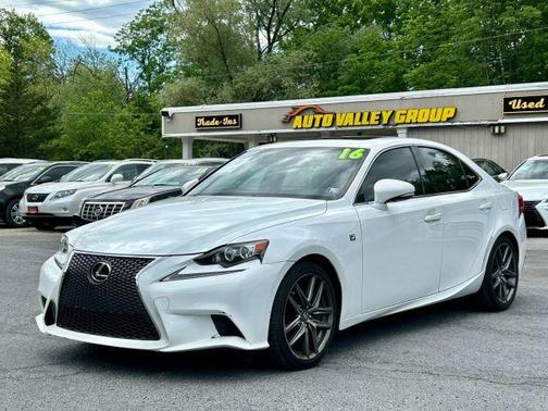 2016 Lexus IS 350 Base