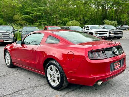 2013 Ford Mustang V6