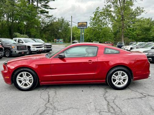 2013 Ford Mustang V6
