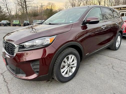 Sangria 2019 Kia Sorento LX