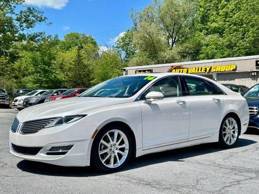 2016 Lincoln MKZ Base