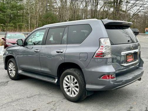 2022 Lexus GX 460 Base