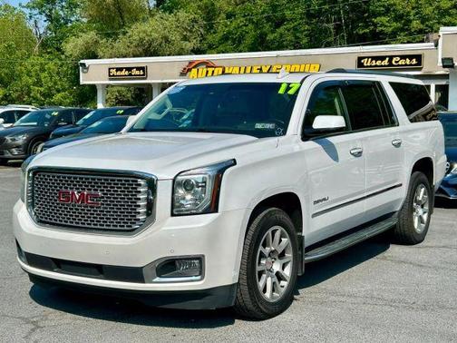 2017 GMC Yukon XL Denali