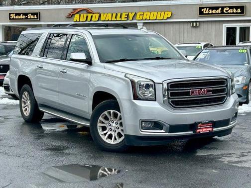 2017 GMC Yukon XL SLT
