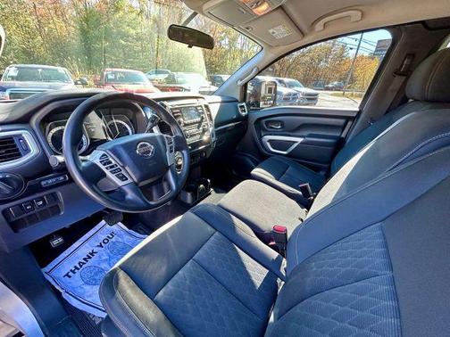 2017 Nissan Titan XD SV