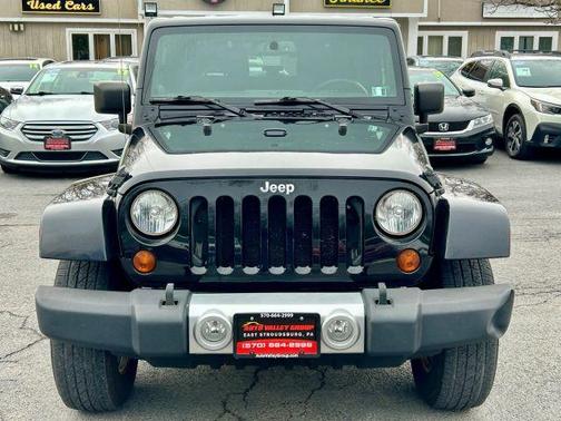 2013 Jeep Wrangler Sahara