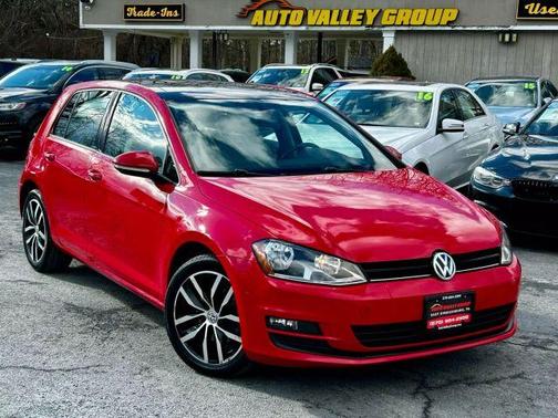 2015 Volkswagen Golf SE