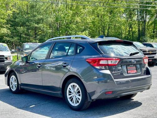 2018 Subaru Impreza 2.0i Premium