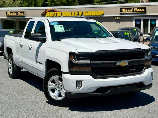 Summit White 2019 Chevrolet Silverado 1500 2LT
