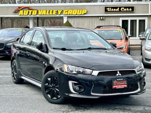 2017 Mitsubishi Lancer SE