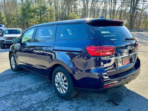 2019 Kia Sedona LX