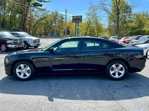2012 Dodge Charger SE