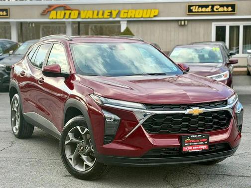 Crimson Metallic 2025 Chevrolet Trax LT