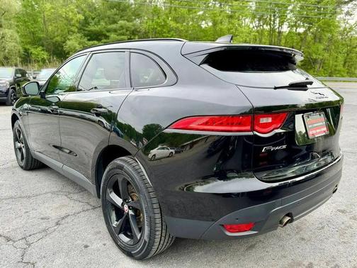 Black 2020 Jaguar F-PACE 25t Premium Sport Utility 4D