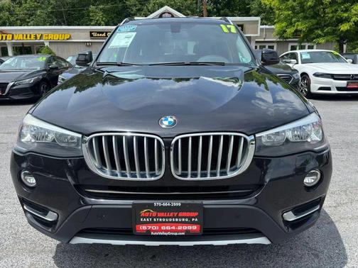 Black Sapphire Metallic 2017 BMW X3 xDrive28i