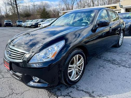 2013 INFINITI G37x Base