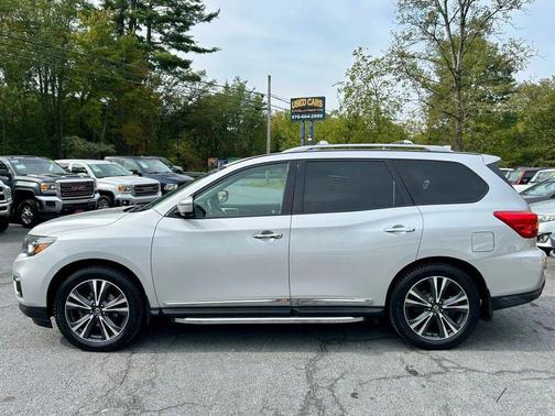2019 Nissan Pathfinder Platinum