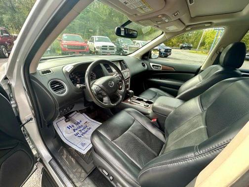 2019 Nissan Pathfinder Platinum