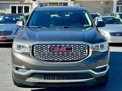 2019 GMC Acadia Denali