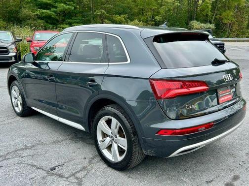 2018 Audi Q5 2.0T Premium Plus