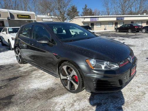 2017 Volkswagen Golf GTI S 4-Door