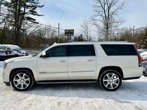 2015 Cadillac Escalade ESV Luxury
