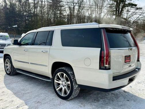 2015 Cadillac Escalade ESV Luxury